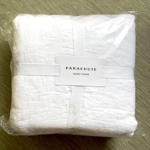 NWT Parachute king/cal king linen duvet cover- white. Listing is for duvet only.